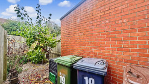 Photo 15- click for photo gallery